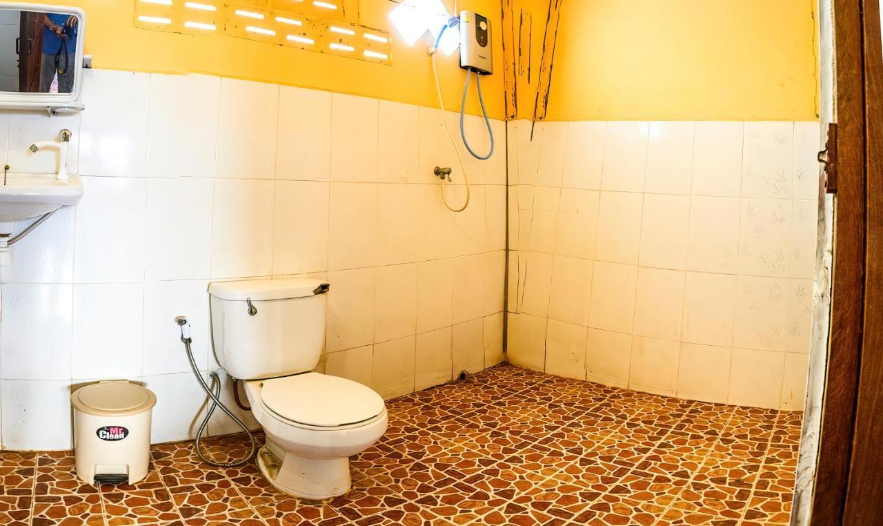 Mamapieng Budget Guesthouse Ban Dondét Exteriör bild